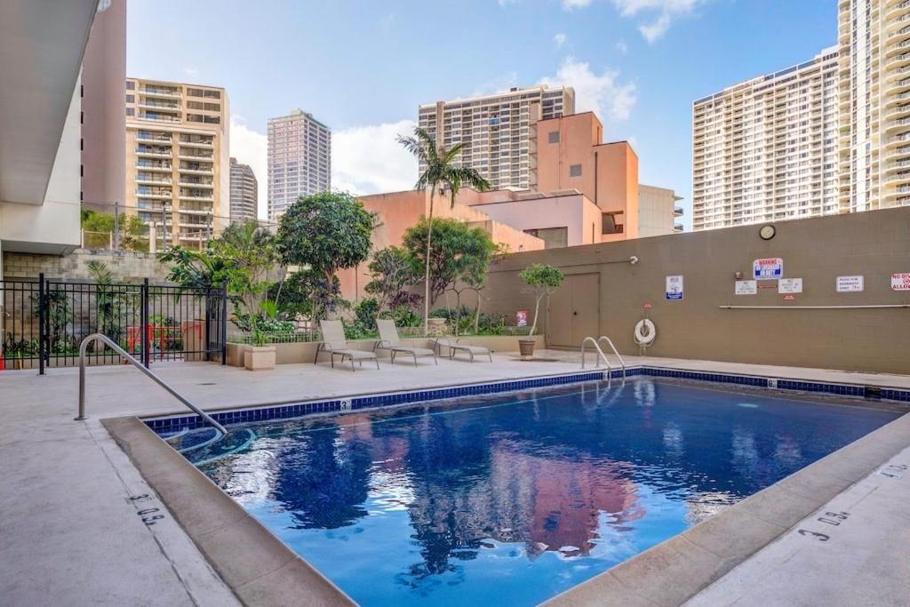 Soothing Hawaii Condo - 18F Хонолулу Екстериор снимка